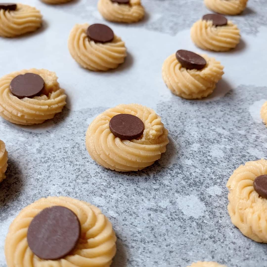 Peanut Choc Buttercookies Main Image